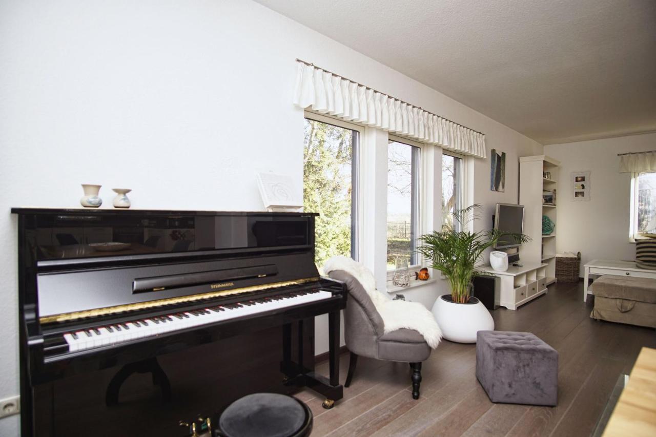 Komfortables Haus Mit Kamin, Sauna, Garten, Terrasse - Ferienhaus Sternschnuppe Wiek auf Rügen Екстериор снимка