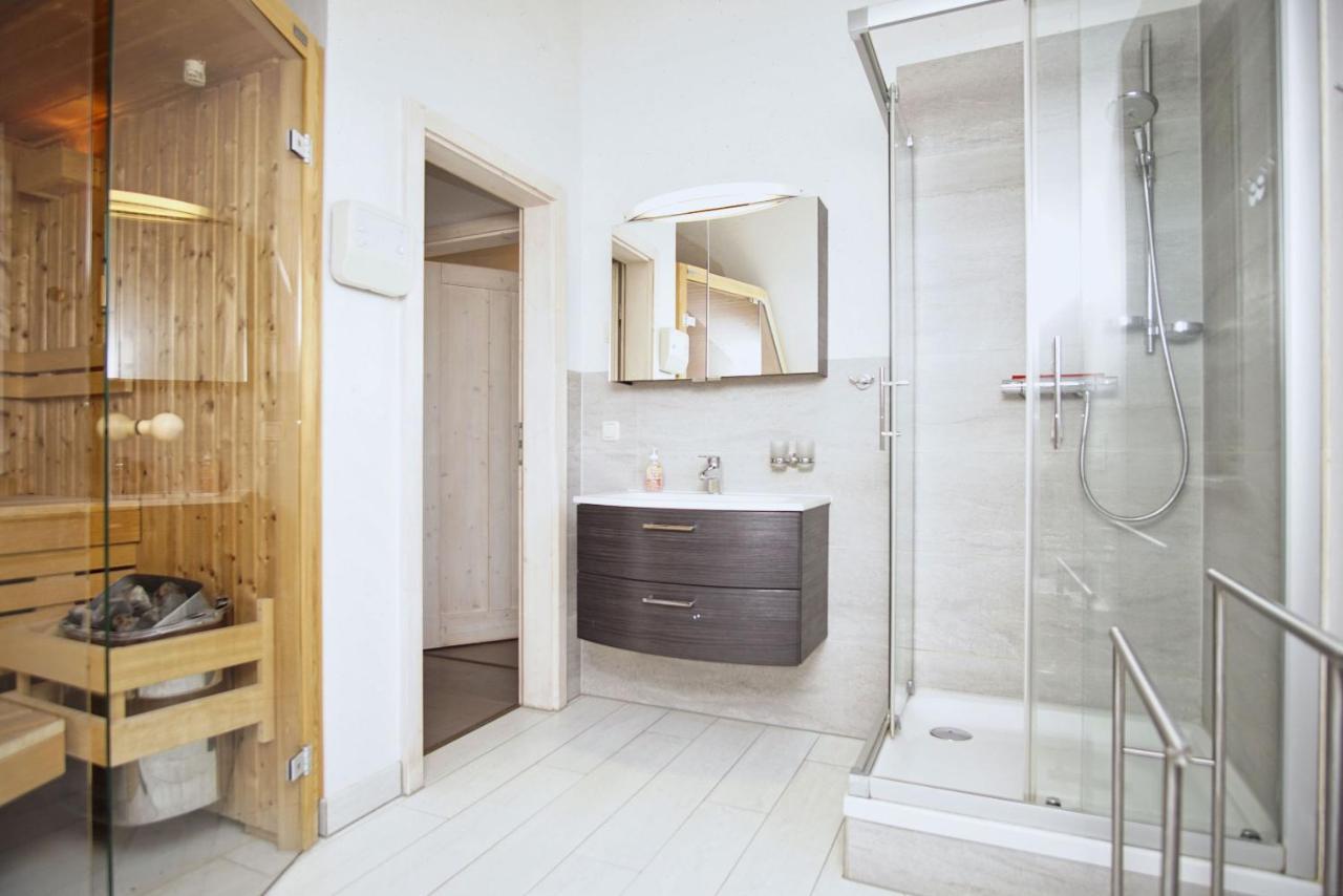 Komfortables Haus Mit Kamin, Sauna, Garten, Terrasse - Ferienhaus Sternschnuppe Wiek auf Rügen Екстериор снимка